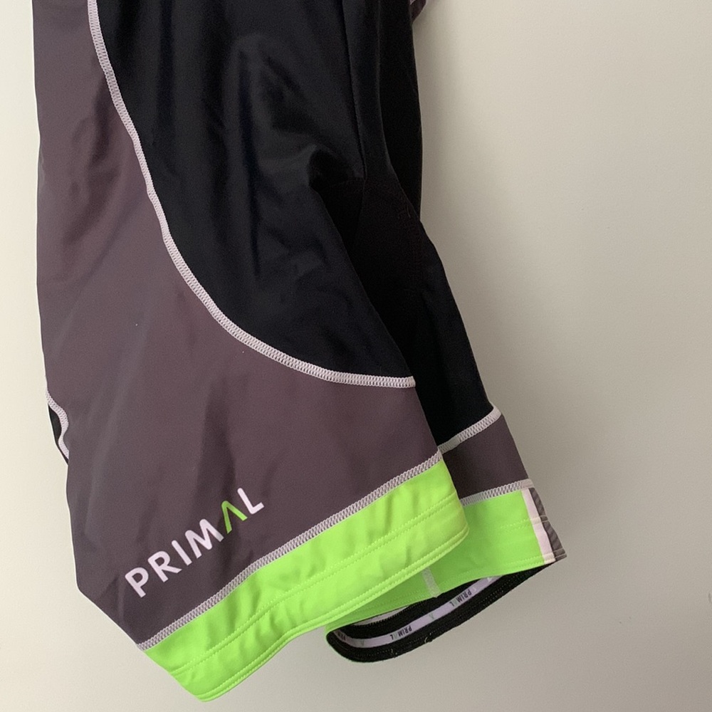 Primal women’s size M bib bike shorts